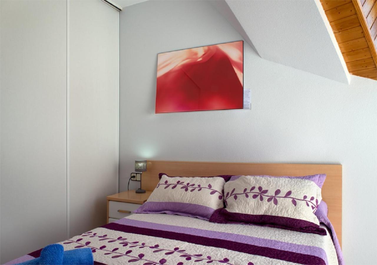Apartamento Jaca Appartement Buitenkant foto